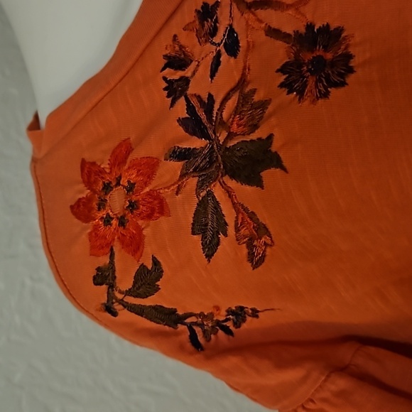SUNDANCE Salmon Floral Embroidered Short Bell Sleeve Jersey Knit Top - Picture 5 of 10